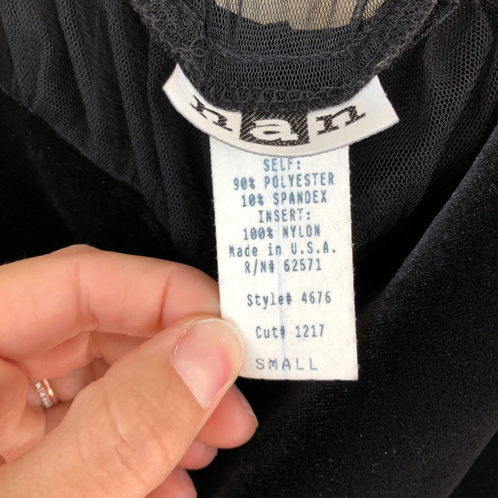 SOLD Vintage Nan Black Velvet Dress - Picture 4 of 8